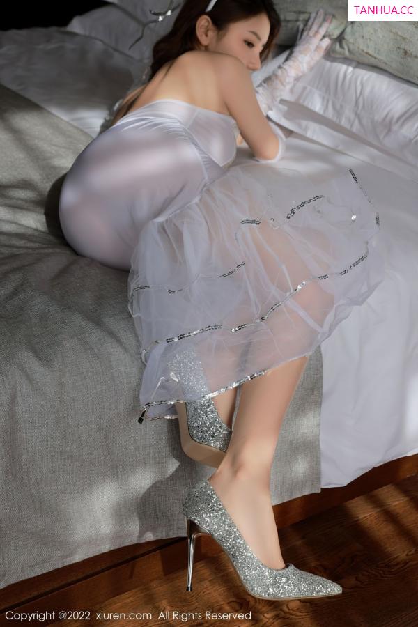 夏西CiCi  [XiuRen]高清写真图 2022.07.08 No.5247 sugar糖酒酒第11张图片